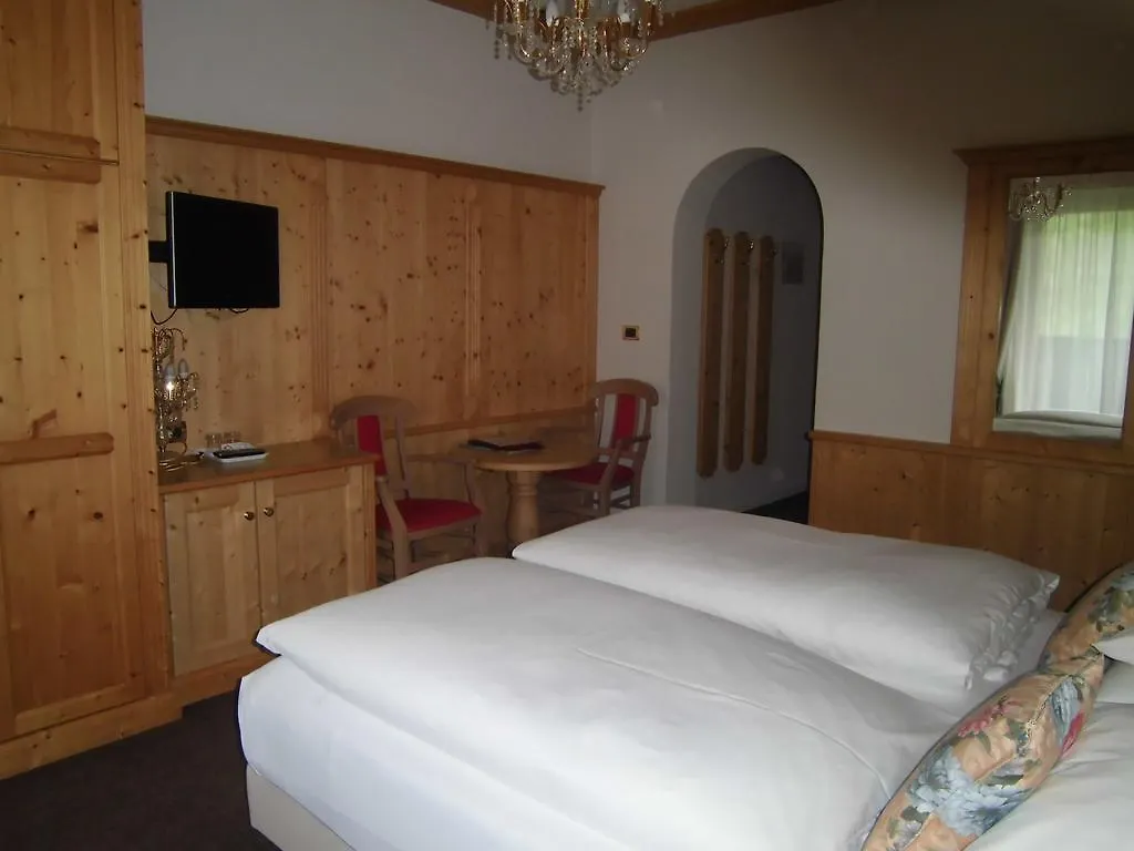 Hotel Evaldo Arabba 4*,  Italië