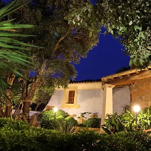 Residenza Di Campagna Seranile Landhaus Dorgali