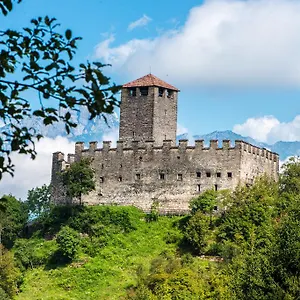 Gasthuis Castello Di Zumelle, Mel