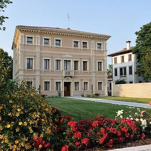 Hotel Maternini, Vazzola